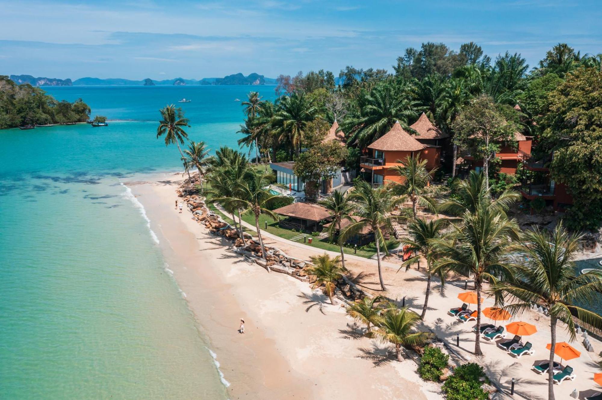 Отель Beyond Krabi 4*