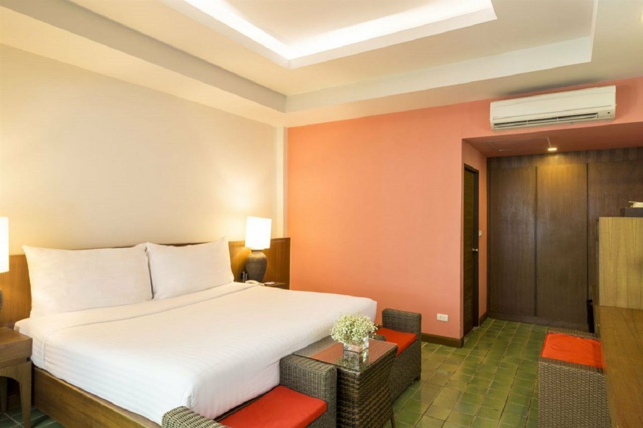 Отель Beyond Krabi 4*