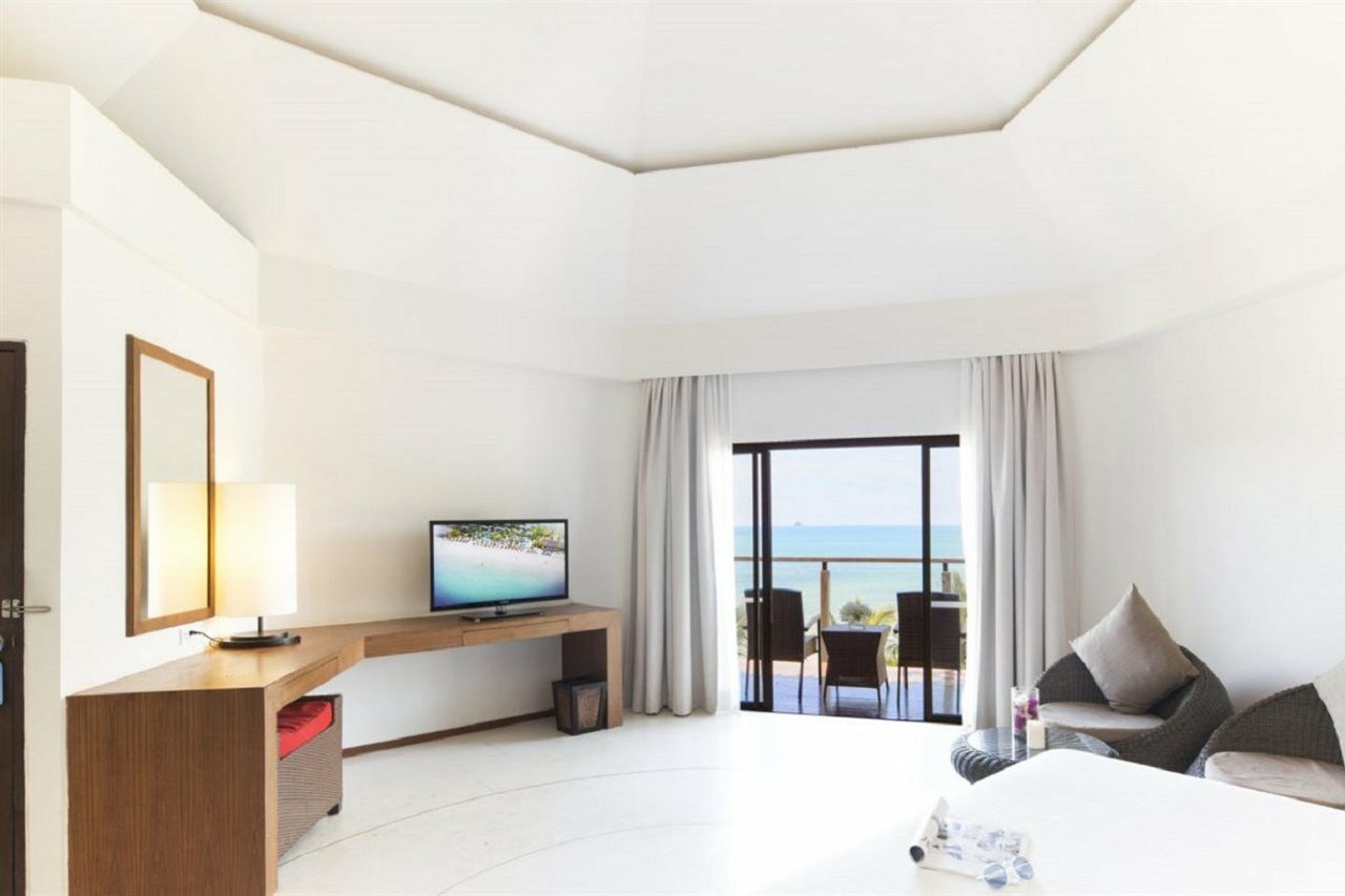 Beyond Krabi Отель 4*
